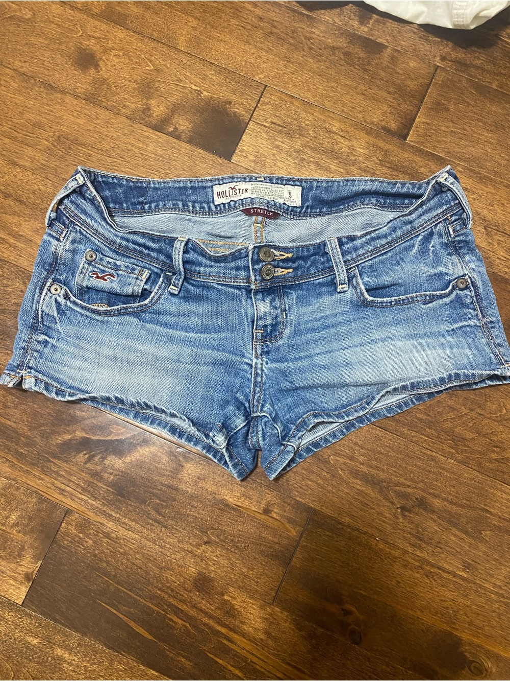 Hollister Women's Medium Blue Distressed Denim Cutoff Shorts